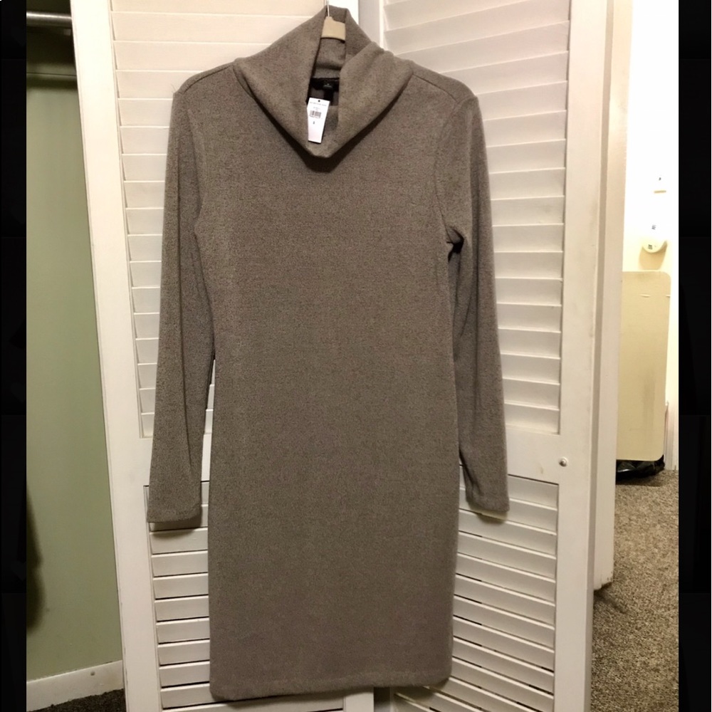Banana Republic beige cowl neck sweater dress NWT
